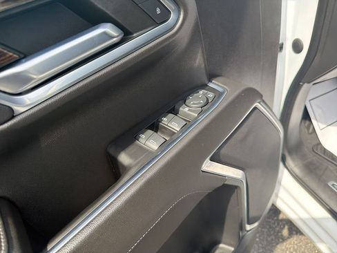 Certified 2022 GMC Sierra 1500 Elevation AWD/4WD image 13