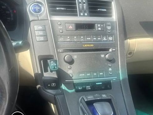 Used 2010 Lexus HS 250h Premium w/ Preferred Accessory Package FWD image 10