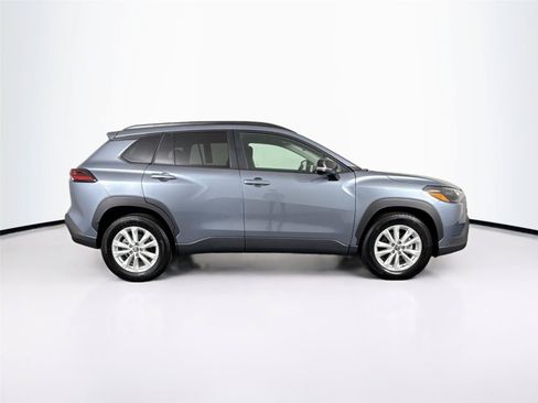 Certified 2026 Toyota Corolla Cross LE FWD image 10