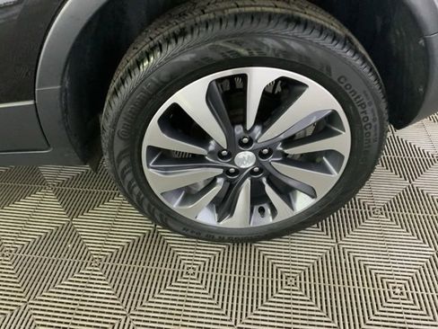 Used 2022 Buick Encore Preferred image 12