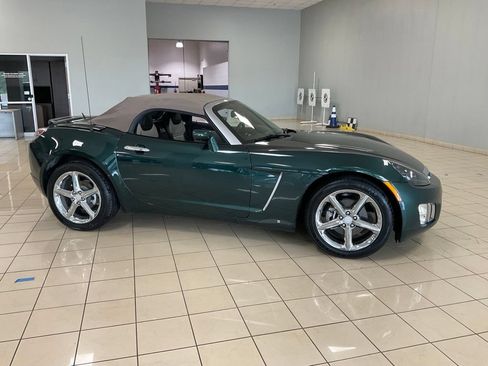Used 2008 Saturn Sky Red Line RWD image 18