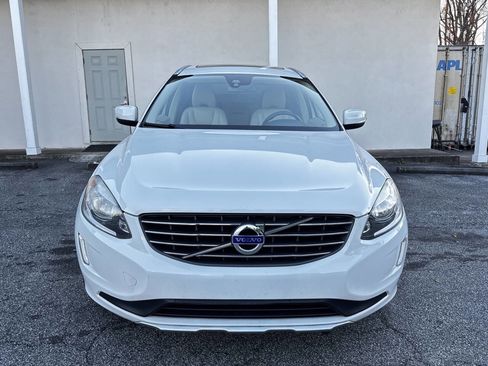 Used 2015 Volvo XC60 T5 Premier image 2