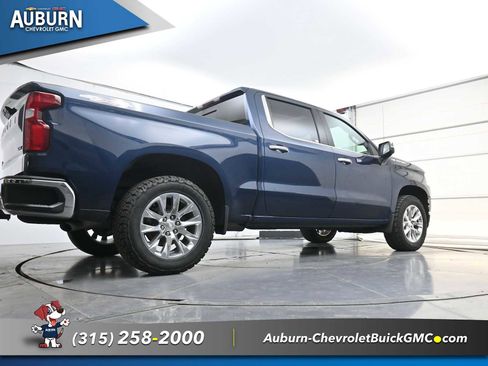 Used 2022 Chevrolet Silverado 1500 LTZ AWD/4WD image 25