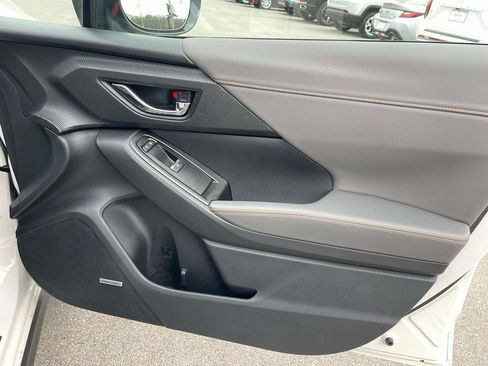 Used 2025 Subaru Crosstrek 2.5i Limited w/ Crosstrek Mirror Package image 23