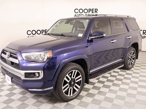 Used 2023 Toyota 4Runner Limited image 11