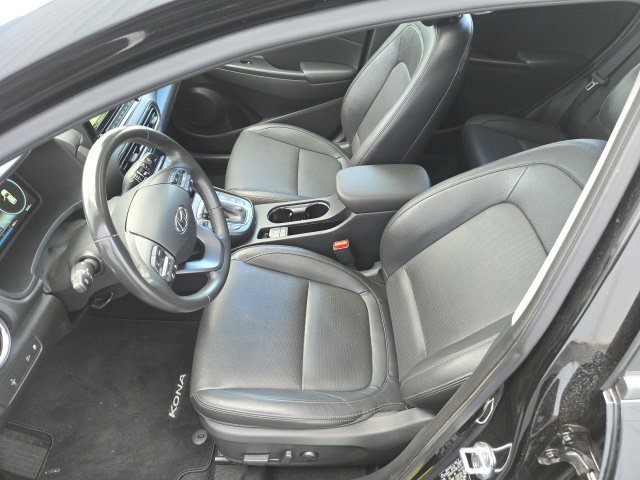 Used 2022 Hyundai Kona Limited AWD/4WD image 19