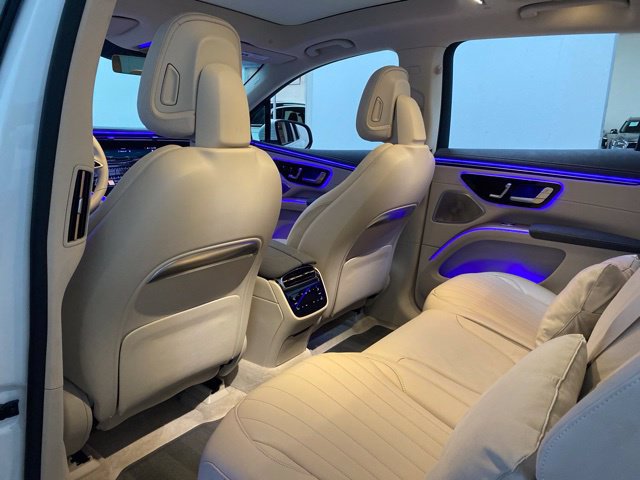 Used 2024 Mercedes-Benz EQS 450+ SUV image 22