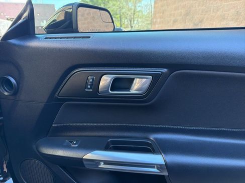 Used 2018 Ford Mustang GT w/ GT Performance Package image 23