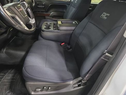 Used 2017 GMC Sierra 1500 SLE image 19