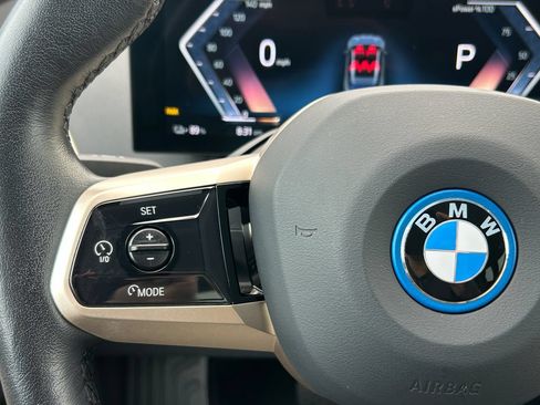 Used 2024 BMW iX xDrive50 w/ Sport Package AWD/4WD image 19