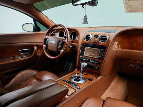 Used 2005 Bentley Continental GT AWD/4WD image 21