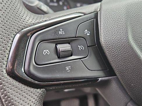 Used 2022 Chevrolet TrailBlazer LT w/ Confidence II Package image 34