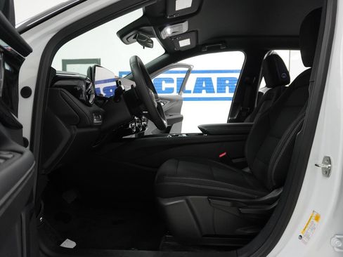 New 2026 Chevrolet Blazer EV LT w/ Midnight/Sport Edition image 14