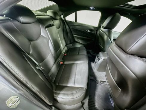 Used 2020 Cadillac CT4 Premium Luxury RWD image 32