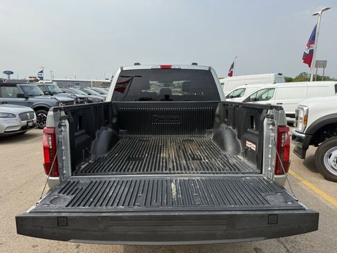 Used 2024 Ford F150 XLT image 30