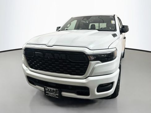 New 2026 RAM 1500 Express AWD/4WD image 3