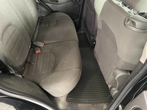 Used 2006 Nissan Xterra Off-Road image 25