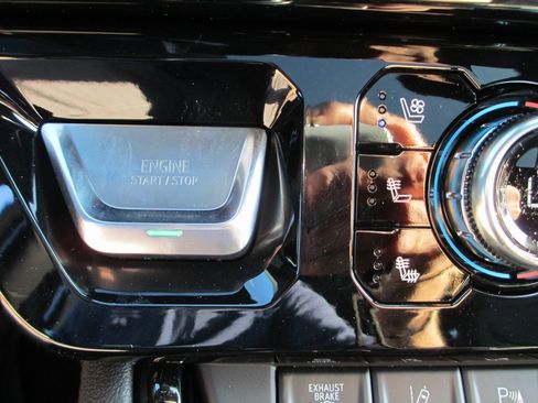 New 2026 GMC Sierra 2500 AT4 w/ AT4 Premium Plus Package image 21