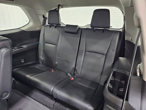 Used 2024 Toyota Grand Highlander Limited image 13