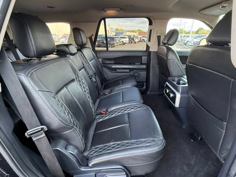 Used 2023 Ford Expedition XL AWD/4WD image 15
