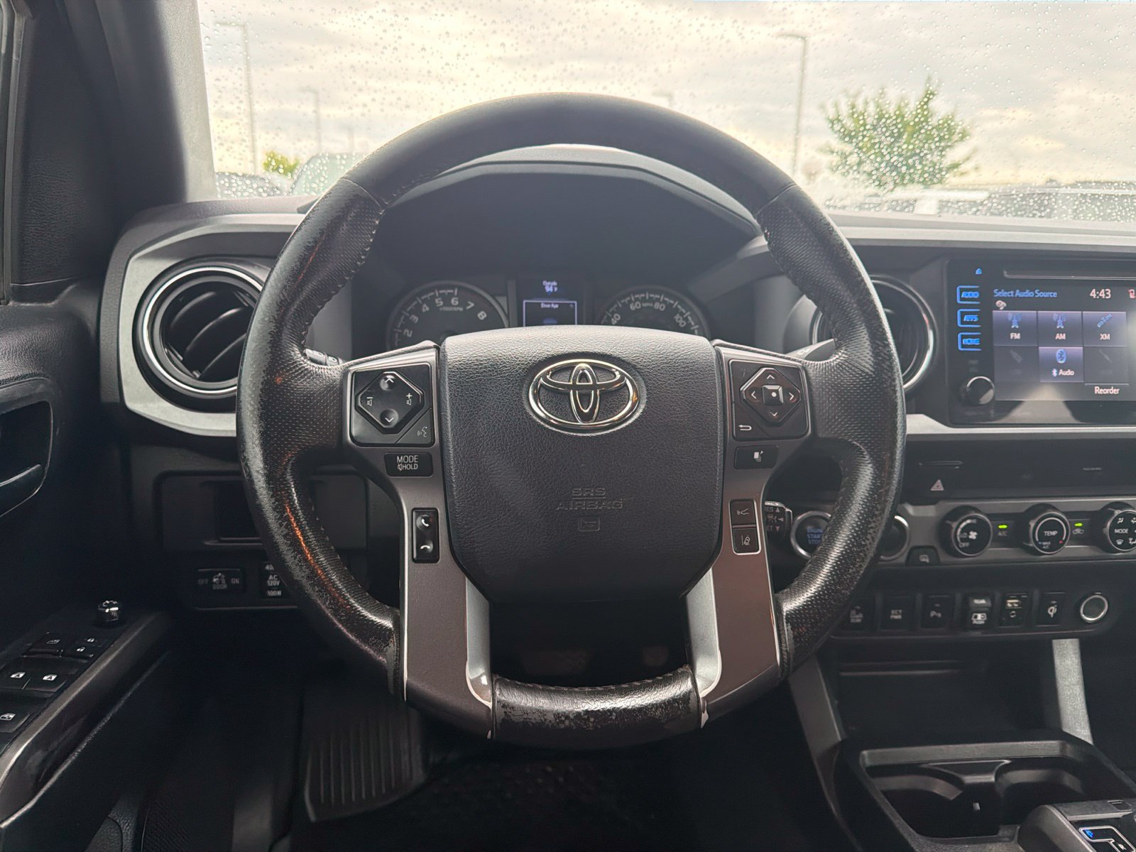 Used 2018 Toyota Tacoma TRD Sport w/ Technology Package AWD/4WD image 20