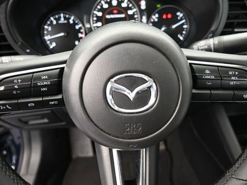 Used 2025 MAZDA MAZDA3 s FWD image 28