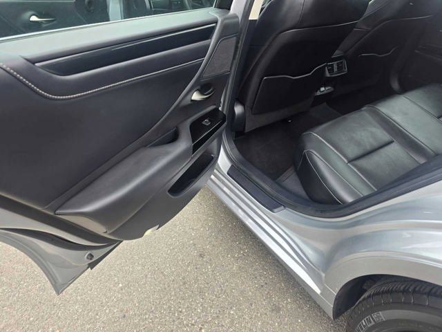 Certified 2023 Lexus ES 350 w/ Accessory Package (Z1) FWD image 15