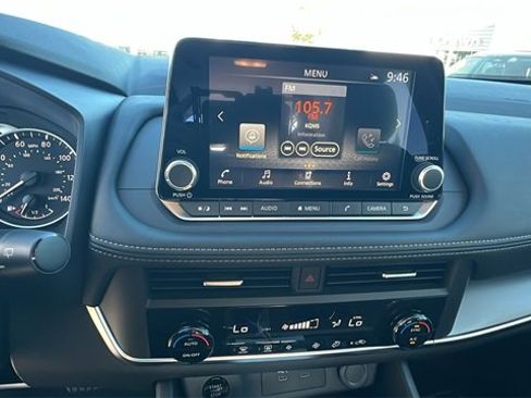 New 2026 Nissan Rogue SV image 25