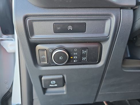 Used 2025 Ford F150 XLT w/ Equipment Group 301A Standard AWD/4WD image 25