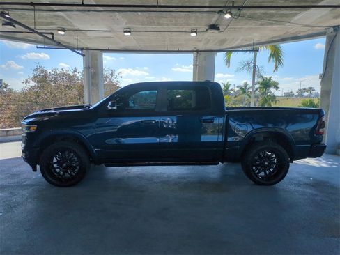 Used 2022 RAM 1500 Limited w/ Night Edition image 8