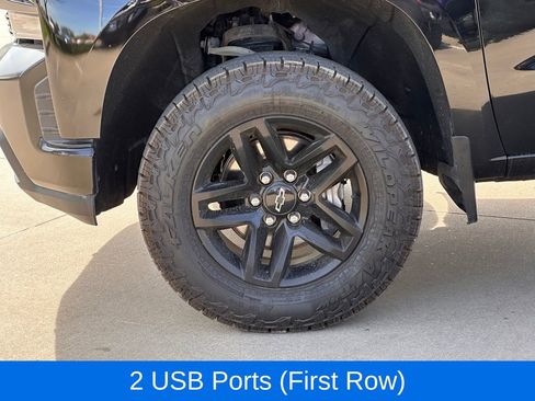 Used 2020 Chevrolet Silverado 1500 LT Trail Boss image 11