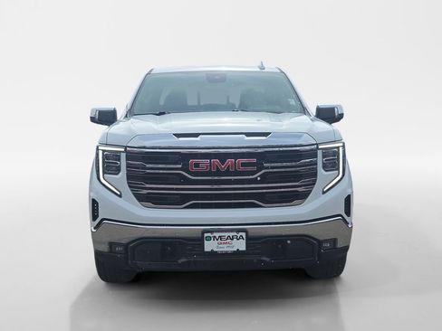 Used 2023 GMC Sierra 1500 SLT w/ SLT Premium Package image 10
