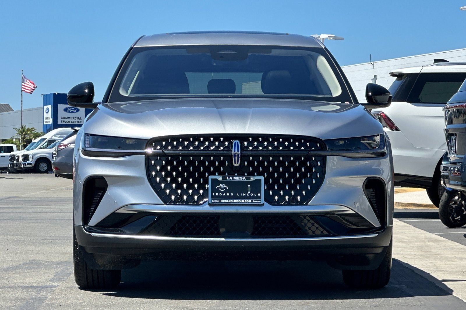 New 2026 Lincoln Nautilus Premier w/ Equipment Group 102A AWD/4WD image 8