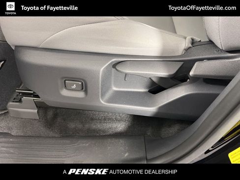 New 2025 Toyota Tacoma SR5 image 24