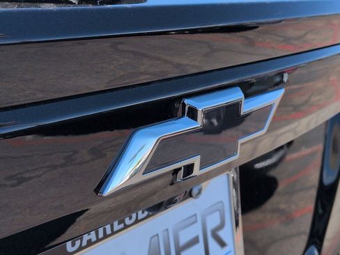 New 2027 Chevrolet Bolt LT FWD image 31