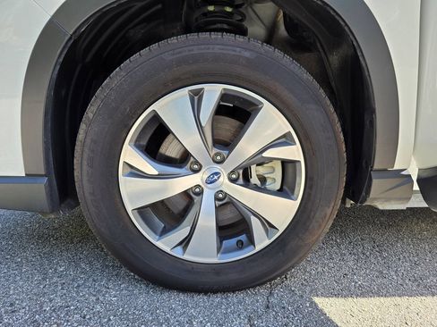 Used 2025 Subaru Ascent Premium AWD/4WD image 29