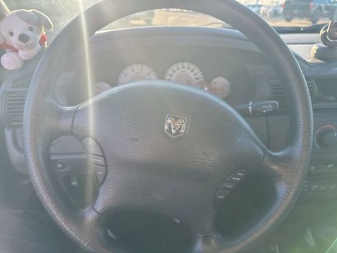 Used 2006 Dodge Stratus SXT w/ Cold Weather Group image 11