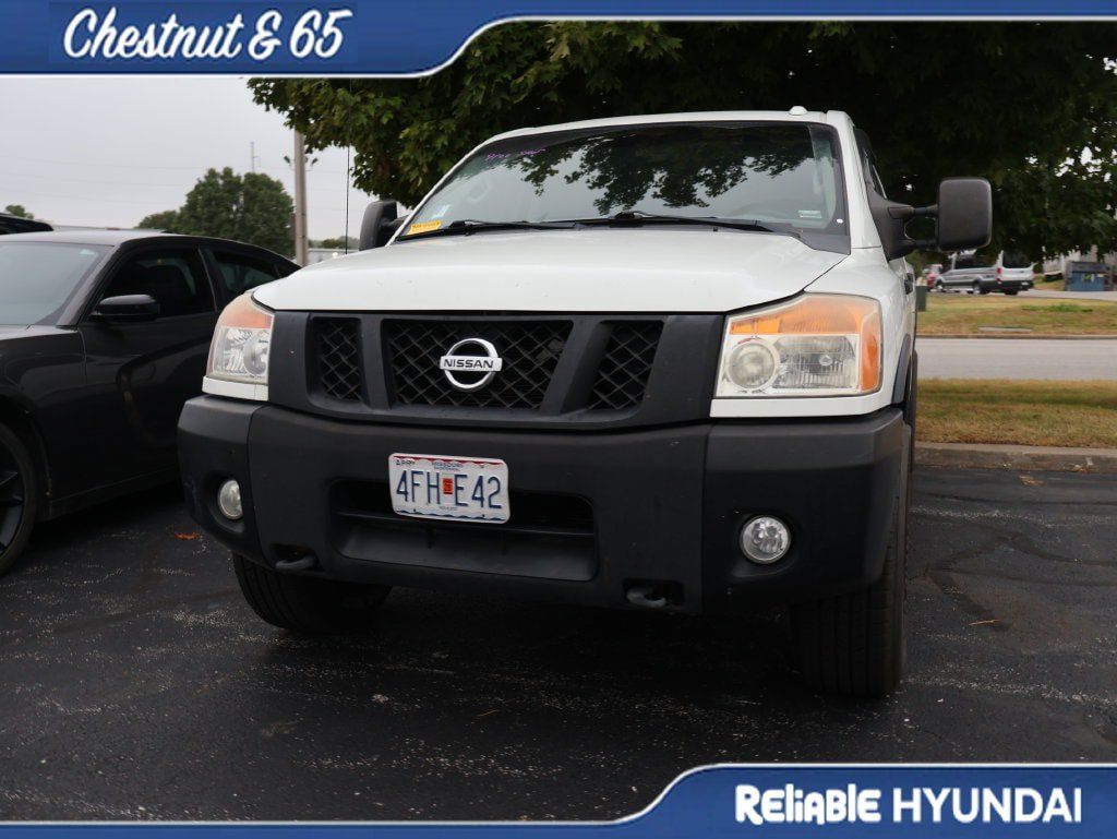 Used 2014 Nissan Titan PRO-4X w/ Pro-4x Luxury Package AWD/4WD image 8