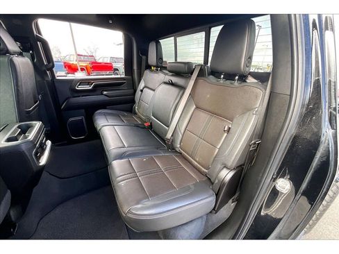 Used 2025 Chevrolet Silverado 3500 High Country w/ High Country Premium Package image 28