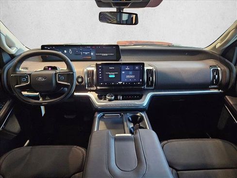 New 2025 Ford Expedition Platinum w/ Platinum Ultimate Package AWD/4WD image 14