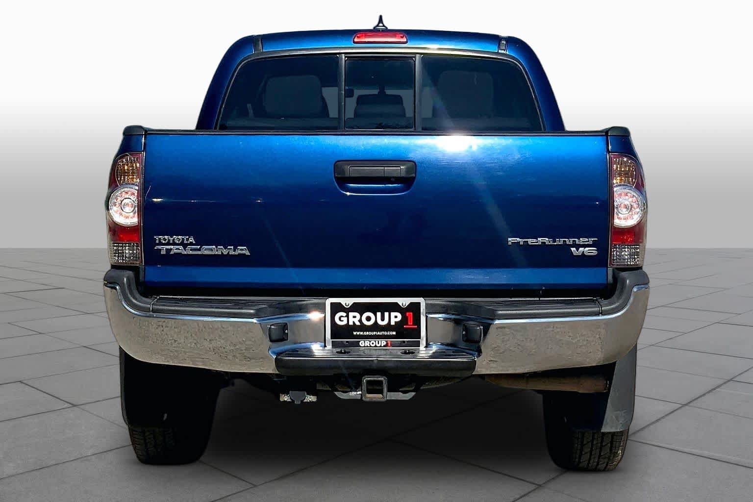 Used 2014 Toyota Tacoma PreRunner w/ Limited Package RWD image 4