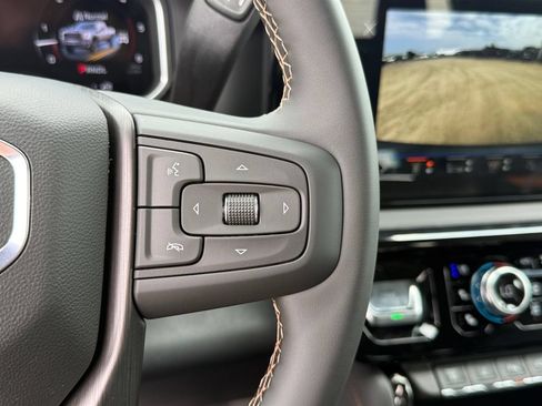 New 2026 GMC Sierra 2500 AT4 w/ AT4 Premium Plus Package AWD/4WD image 16