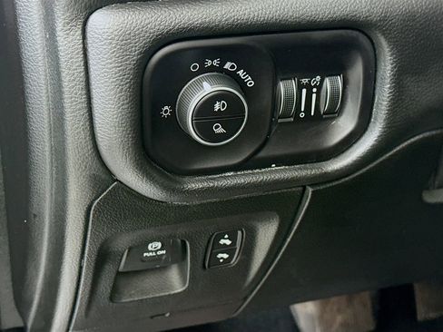 Used 2019 RAM 1500 Laramie image 20