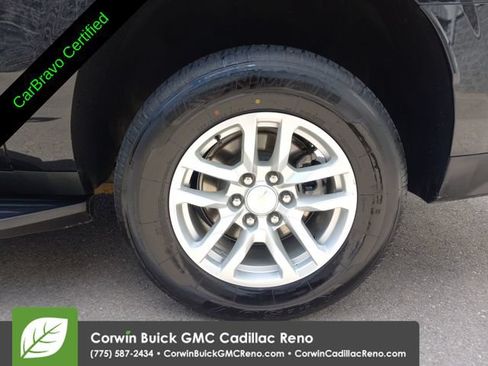 Certified 2024 Chevrolet Suburban LT AWD/4WD image 34