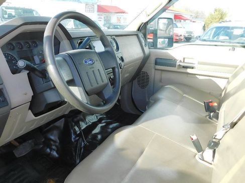 Used 2008 Ford F350 XL image 22