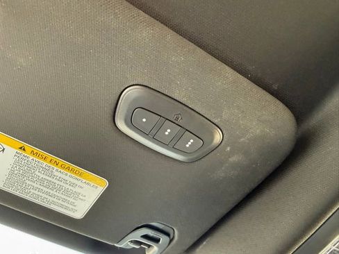 Used 2023 RAM 1500 Laramie image 25