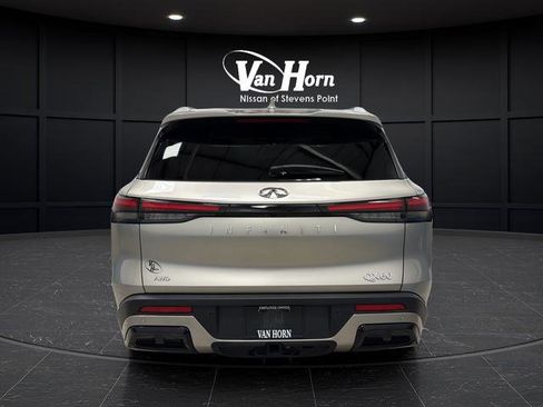 Used 2023 INFINITI QX60 Luxe image 6