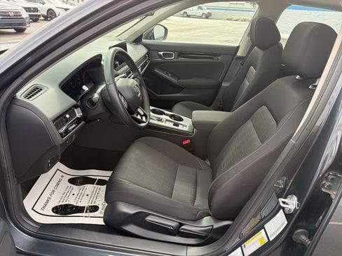 Used 2023 Honda Civic EX image 18