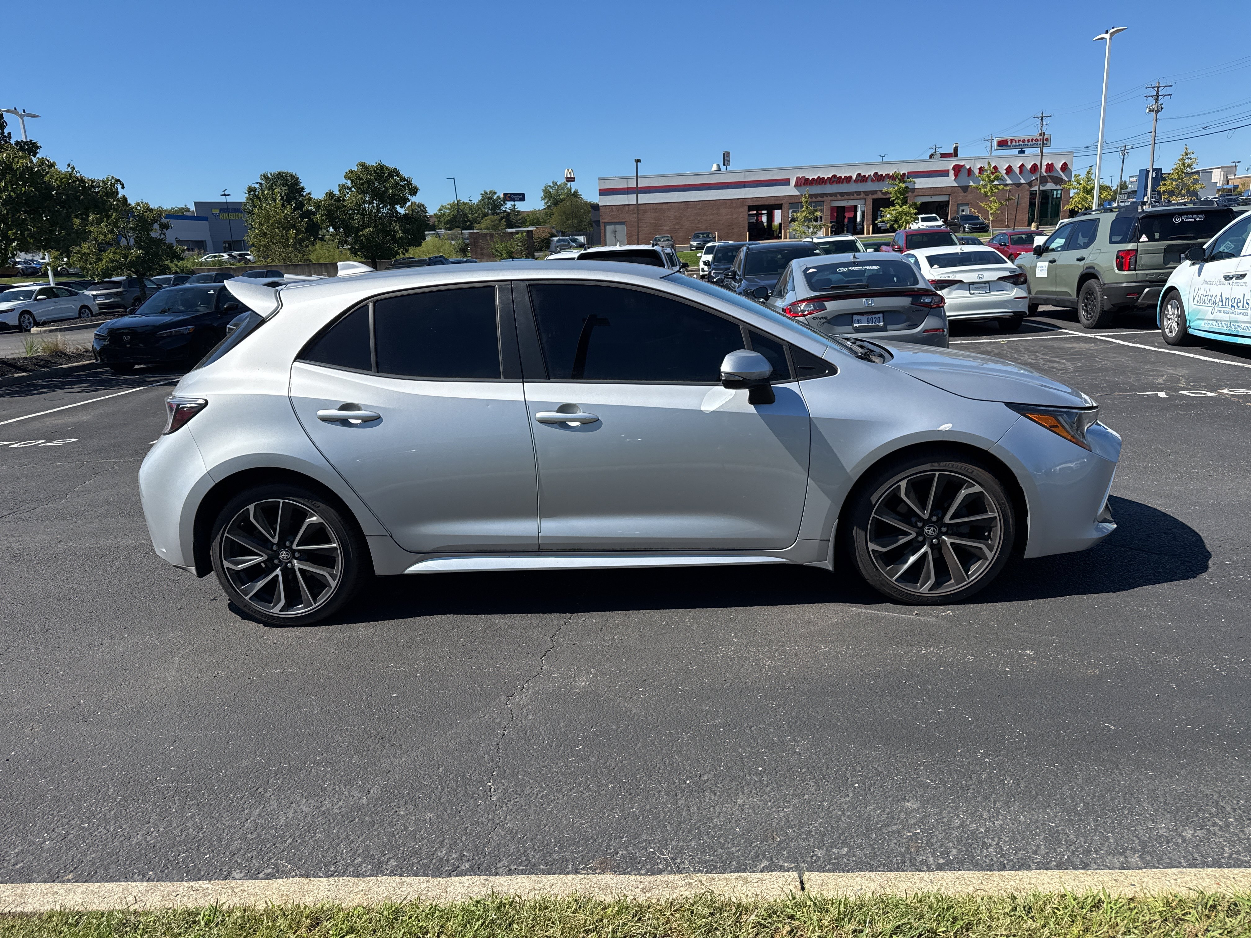 Used 2019 Toyota Corolla XSE FWD image 25