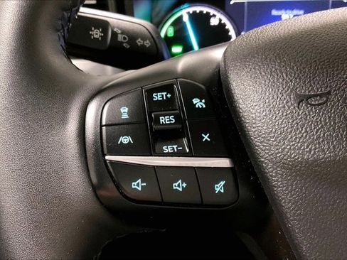 Used 2023 Ford Maverick Lariat w/ Lariat Luxury Package image 18